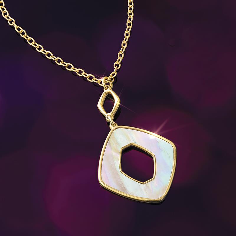 Magnificent Pearlescence Necklace